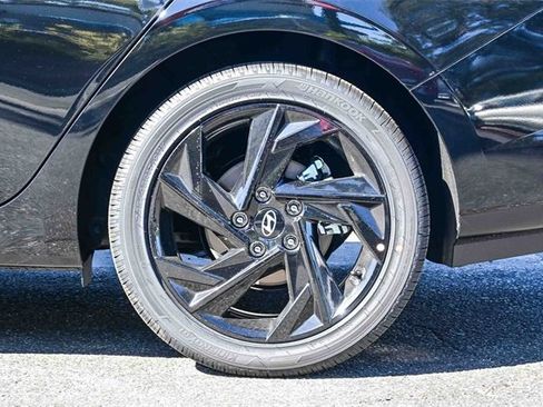 New 2026 Hyundai Elantra SEL Sport image 10