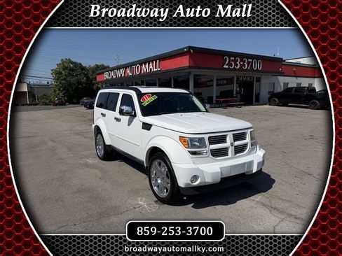 Used 2011 Dodge Nitro Heat RWD image 1