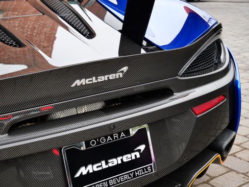 Used 2020 McLaren 620R image 30