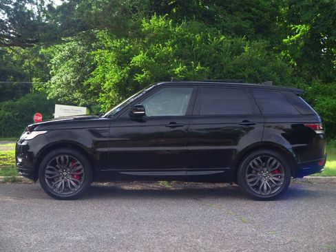 Used 2017 Land Rover Range Rover Sport HSE Dynamic AWD/4WD image 2