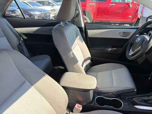 Used 2016 Toyota Corolla LE FWD image 21