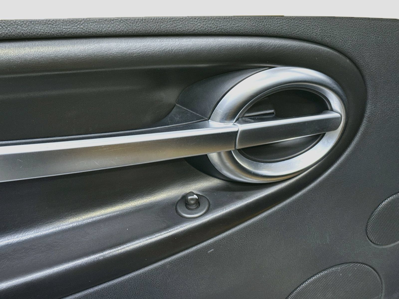 Used 2003 Chevrolet SSR w/ Preferred Equipment Group RWD image 19