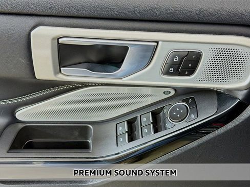 Used 2023 Ford Explorer ST w/ Equipment Group 401A image 5