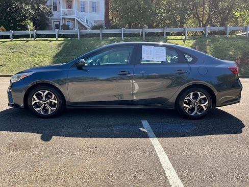 Used 2019 Kia Forte LXS image 25