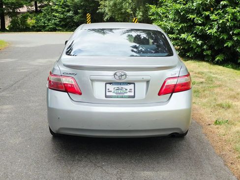 Used 2007 Toyota Camry CE FWD image 4