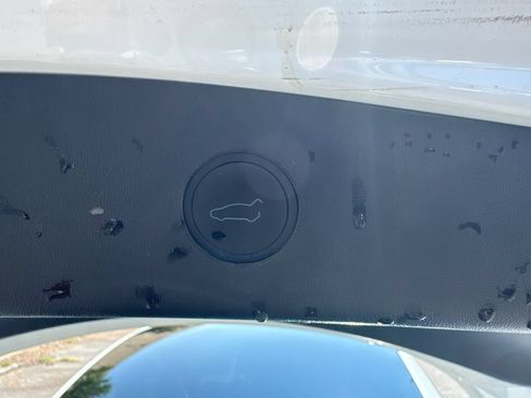 Used 2023 Tesla Model 3 Standard Range RWD image 19
