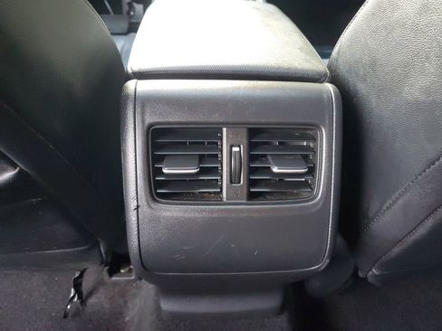 Used 2020 Honda Accord Touring image 12