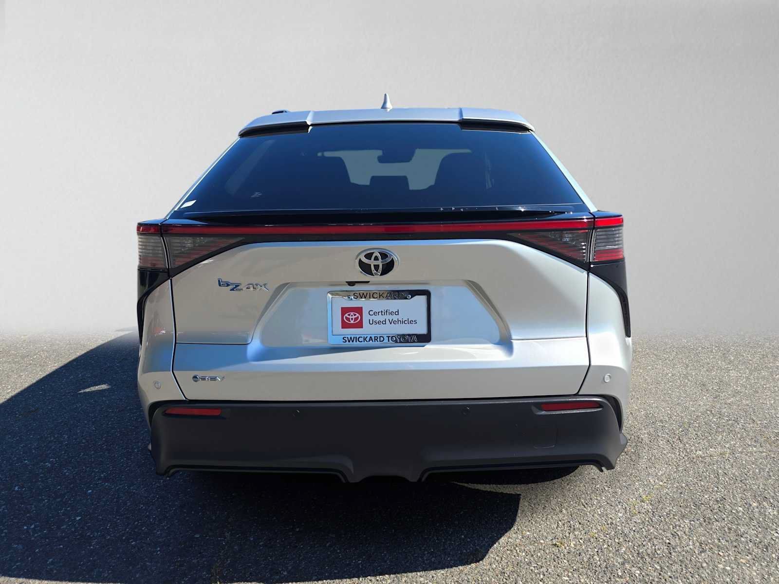 Certified 2024 Toyota bZ4X FWD image 4