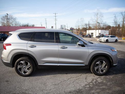 Used 2021 Hyundai Santa Fe SEL image 2