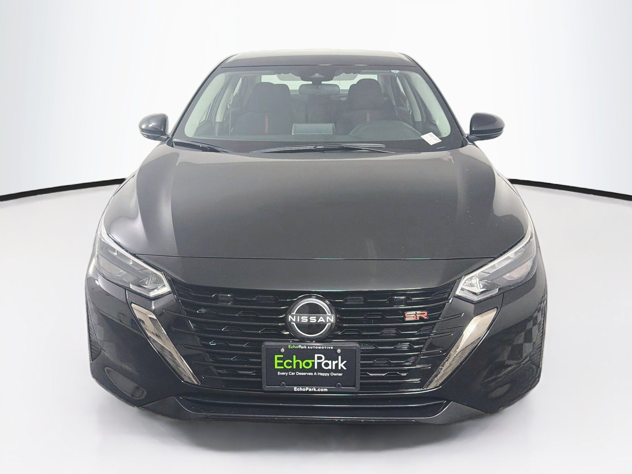 Used 2025 Nissan Sentra SR FWD image 2