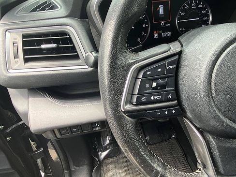 Used 2023 Subaru Ascent Limited AWD/4WD image 13