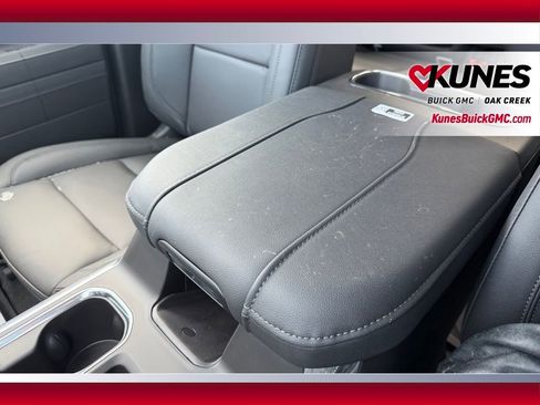 New 2026 GMC Sierra 1500 Elevation w/ Elevation Premium Package image 17