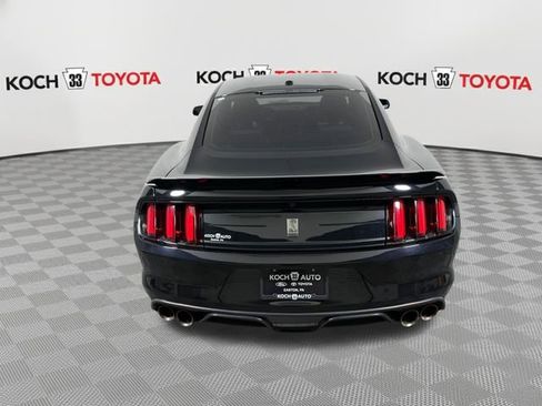 Used 2019 Ford Mustang Shelby GT350 w/ Technology Package RWD image 7