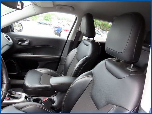 Used 2021 Jeep Compass Latitude w/ Convenience Group AWD/4WD image 13
