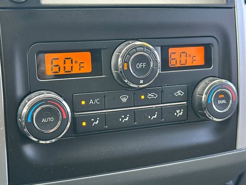 Used 2021 Nissan Frontier SV image 20