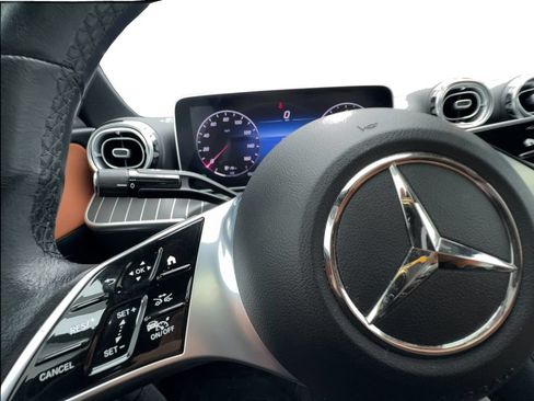 Used 2023 Mercedes-Benz C 300 Sedan w/ Exclusive Trim Package image 41