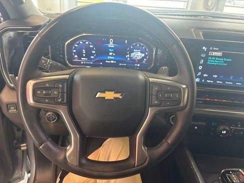 Used 2023 Chevrolet Silverado 1500 LTZ AWD/4WD image 29