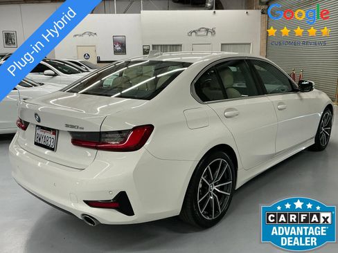 Used 2021 BMW 330e w/ Premium Package RWD image 5