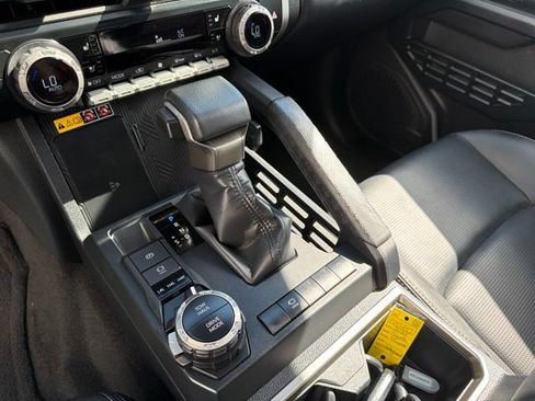 Used 2025 Toyota 4Runner Limited AWD/4WD image 21