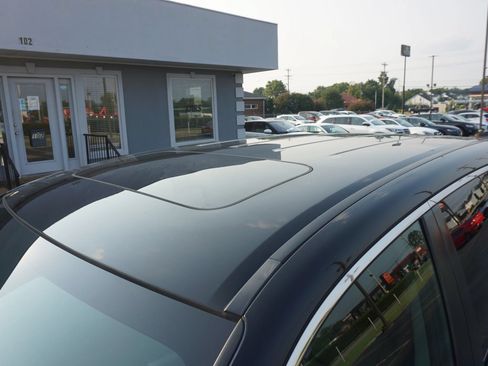 Used 2017 Honda Pilot EX-L image 9