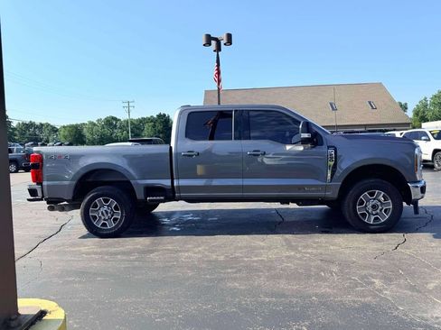 Used 2024 Ford F250 Lariat AWD/4WD image 7