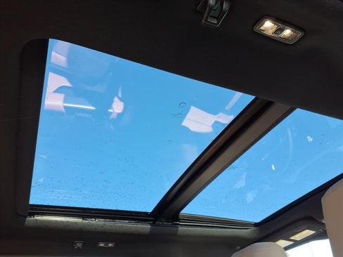 New 2026 Ford F250 Lariat w/ Lariat Premium Package image 16