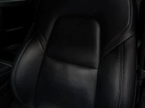 Used 2021 Tesla Model Y Long Range image 27