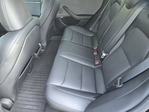Used 2025 Tesla Model 3 Long Range RWD image 19