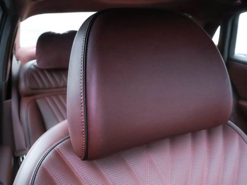 Used 2024 Genesis G90 3.5T image 37