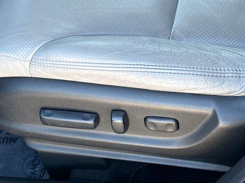 Used 2016 Honda CR-V EX-L image 23