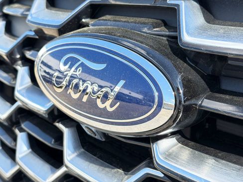 New 2026 Ford Explorer Platinum w/ LUX Leather Package image 15