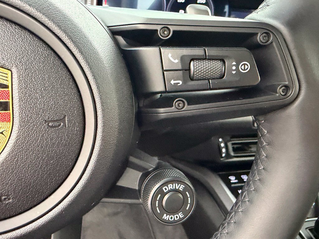 Certified 2024 Porsche 911 Carrera 4S AWD/4WD image 26
