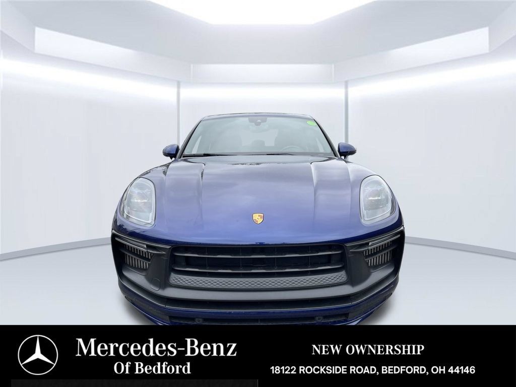 Used 2022 Porsche Macan GTS AWD/4WD image 8
