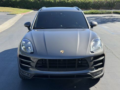 Used 2018 Porsche Macan Turbo AWD/4WD image 3
