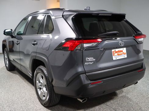 Used 2024 Toyota RAV4 XLE FWD image 9