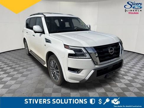 Used 2022 Nissan Armada SL AWD/4WD image 3
