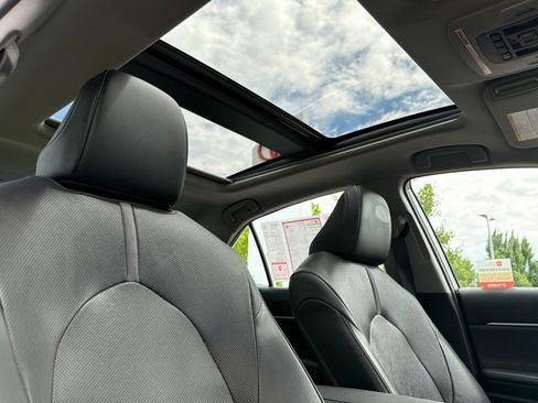 Certified 2023 Toyota Camry XLE w/ Navigation Package FWD image 16