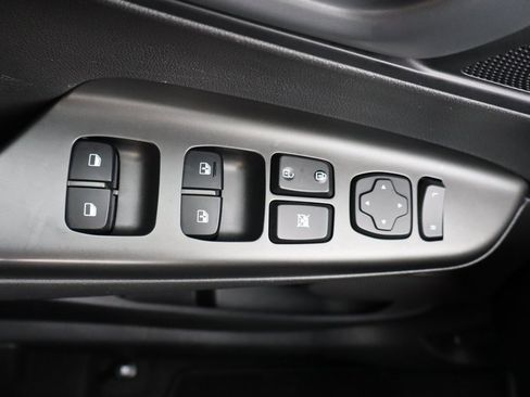 Used 2021 Hyundai Kona SEL image 24