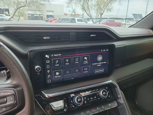 Used 2023 GMC Sierra 1500 Denali w/ Technology Package image 24