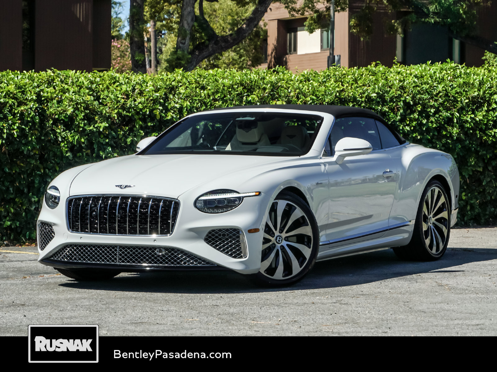 New 2027 Bentley Continental GTC AWD/4WD image 1