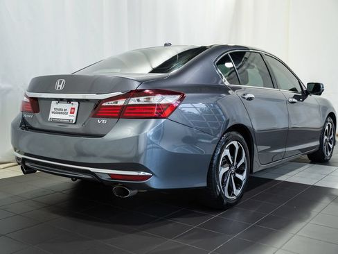 Used 2017 Honda Accord EX-L image 4