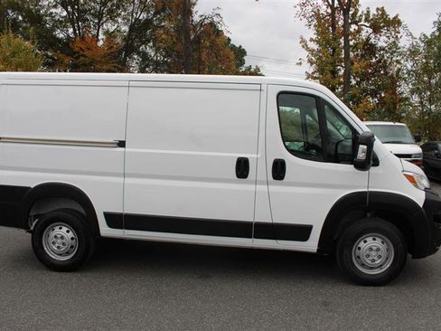 Used 2023 RAM ProMaster 1500 w/ Safety Group image 9