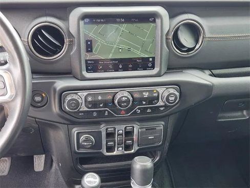 Certified 2023 Jeep Gladiator Overland AWD/4WD image 23