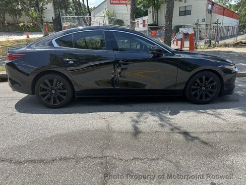 Used 2023 MAZDA MAZDA3 2.5 Turbo Sedan w/Premium Plus AWD/4WD image 28