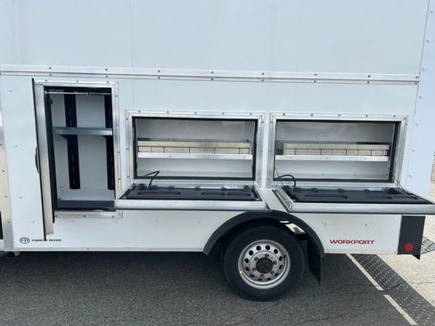 New 2026 Ford Transit 350 AWD image 9