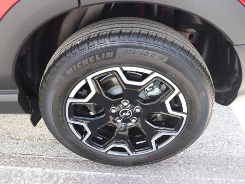 New 2026 Ford Bronco Sport Outer Banks w/ Outer Banks Tech Package+ AWD/4WD image 14