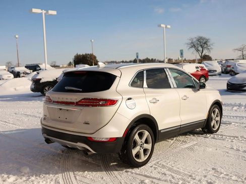 Used 2016 Lincoln MKC Premiere image 5
