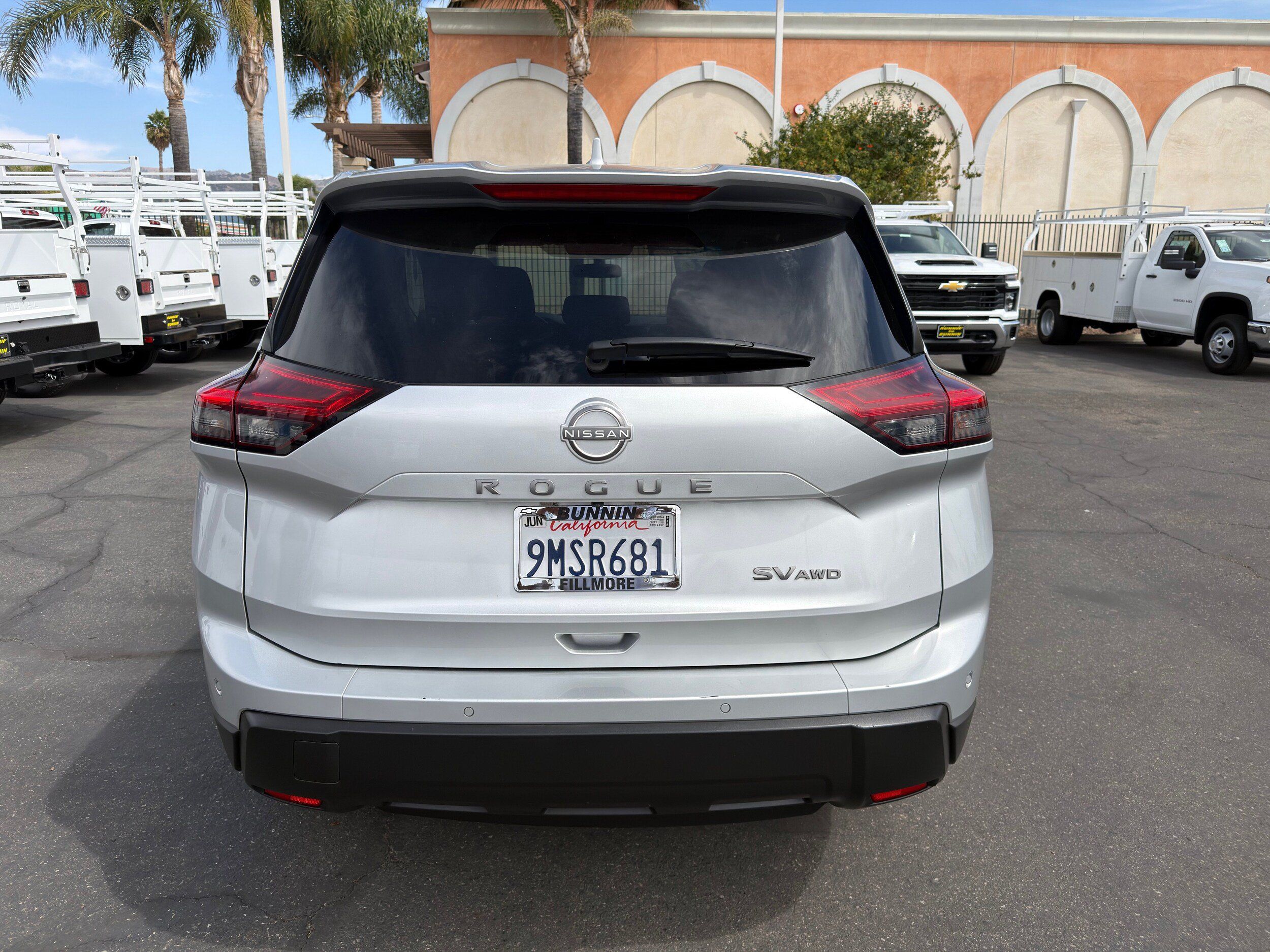 Used 2024 Nissan Rogue SV AWD/4WD image 7