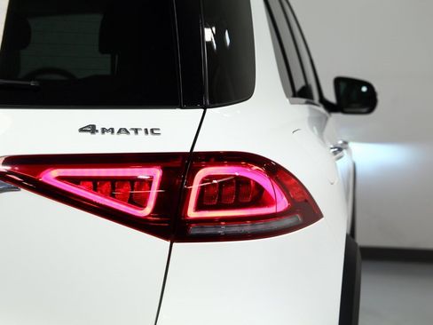 Used 2020 Mercedes-Benz GLE 350 4MATIC image 13