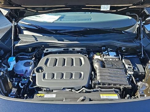 New 2026 Volkswagen Tiguan SE AWD/4WD image 10